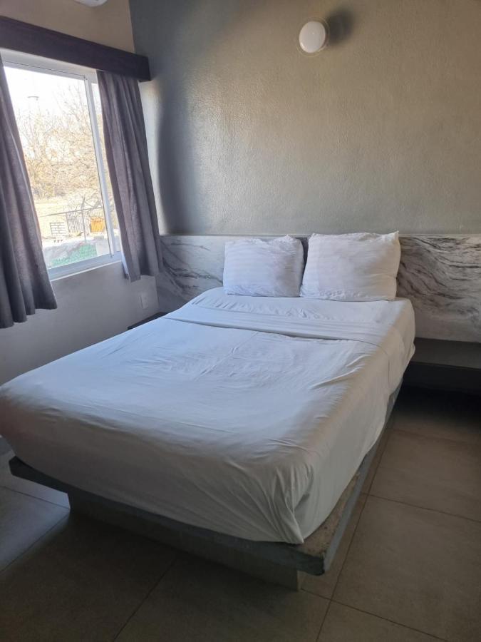 Hotel Victoria Монтеррей Номер фото